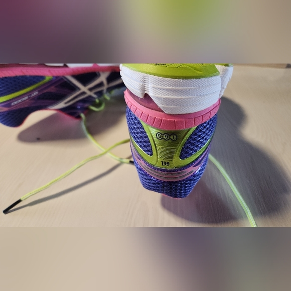 ASICS Gel GT-2000 Dynamic Duomax Guidance Line AHAR+ Ladies Size 9 - worn once - Picture 8 of 13